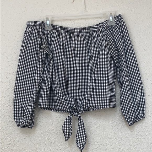 Urban Outfitters Tops - Off the shoulders blouse